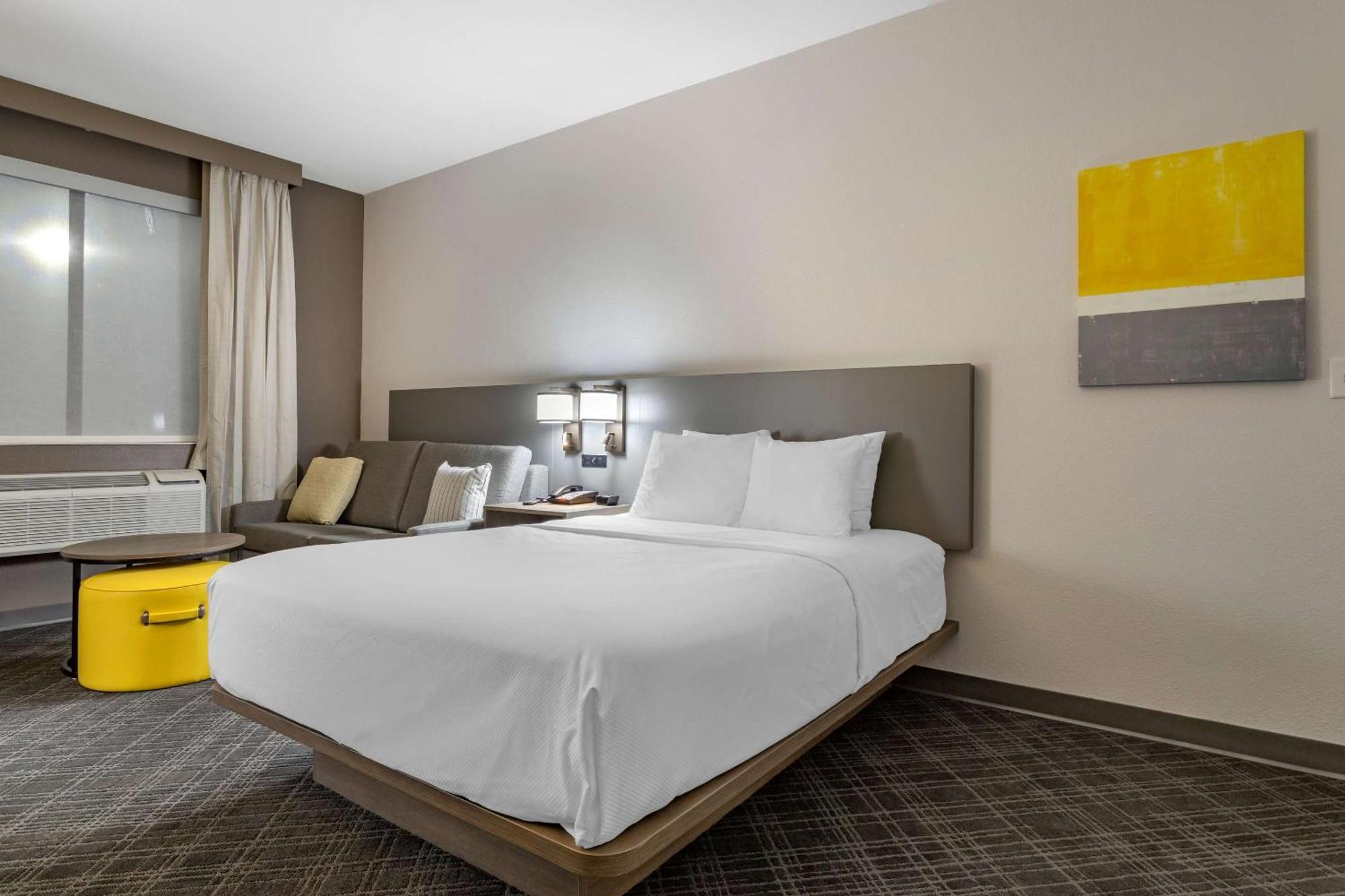 Comfort Suites Натчиточес Экстерьер фото